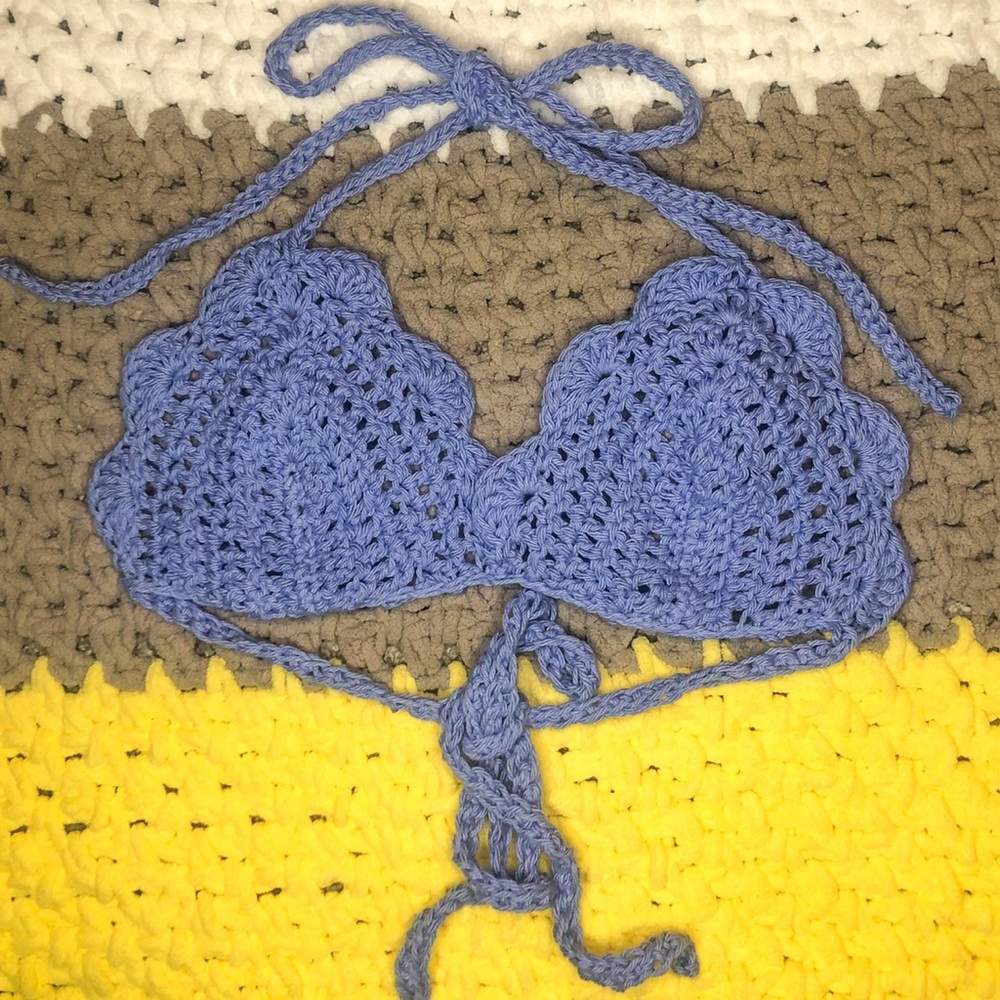 Crocheted scallop crop top